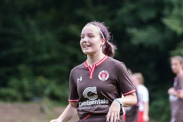 Bild 241 - wBJ Walddoerfer - St. Pauli : Ergebnis: 6:0